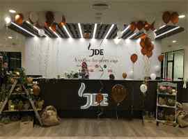 The central Ukrainian office of company Jacobs DouweEgberts placed in the IQ Business Centre